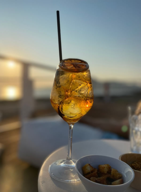 Aperitivi al tramonto a Favignana